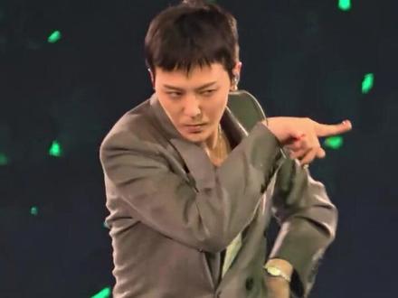 啊啊啊不行了 哥你怎么这么萌啊
#权志龙日本粉丝见面会#gd
来源ig:gi930_