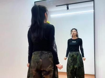 口令完整版《花开的时候你就来看我》 #口令版教学 花开的时候你就来看我分解教程来咯#最潮广场舞 #简单易学 #一学就会系列 #零基础学舞蹈 @陈陈 🐰