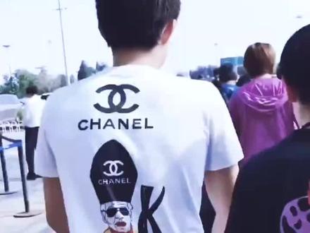 鬼火情侣T恤#炸街 #路人视角 #炸街好搭子