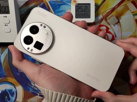 买了台真我GT8PRO,游玩FPS游戏体验如何?拿来测三角洲 #数码 #手机测评 #真我gt8pro #三角洲行动 #数码科技
三角洲行动,1小时144HZ测试
测试软件:scene8,devcheck
测试温度:25度左右
BGM:非花,恍然大悟