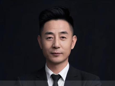 女子秋千坠落细节曝光生前反复喊“没绑紧”#百姓故事 #口播短视频 #五一劳动节 #一女子荡秋千凭空消失