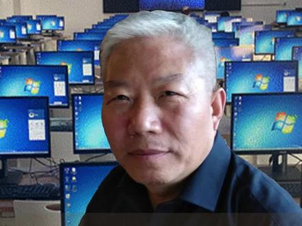 Win10系统电脑色彩偏差?老李头带你校准色彩。#电脑知识 #干货 #win10系统 @抖音热点 @抖音小助手 @DOU+小助手