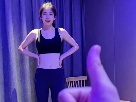 又是套路教练的一天 教练还是一如既往的中招#本草纲目健身操#六六教练