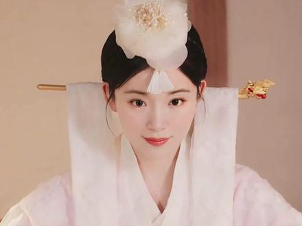 不是韩国,是中国吉林延边。
不是韩语,是中国朝鲜族语。
不是韩服,是中国朝鲜族服饰。
不是韩国人,我是中国朝鲜族。
#朝鲜族服装 #朝鲜族 #李知言