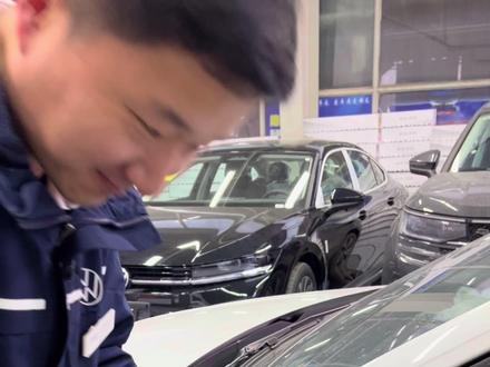 教你自己动手更换后视镜壳#汽车知识 #用车知识 #每天一个用车知识 #后视镜壳拆卸 #汽车知识分享