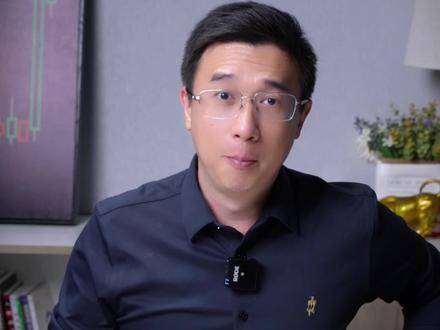 白y疯长,背后的逻辑是什么 白Y疯长,到底是谁在操纵,普通人到底应该怎么做#白银 #黄金 #贵金属 #资产配置 #燃起来了大国重器