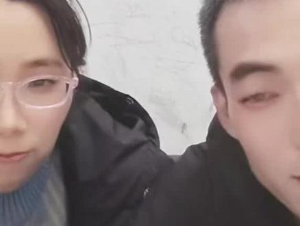 甘宇翼前妻回应网友如果说爷爷奶奶看大女儿她同意。#甘宇翼 #甘宇翼前妻 #寻亲 #寻亲故事