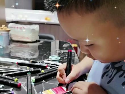 给孩子一个空间,给你一份惊喜#苏州 #手工 #书签 #家风家教 #亲子 #日常 #绘画 #我的头号惊喜