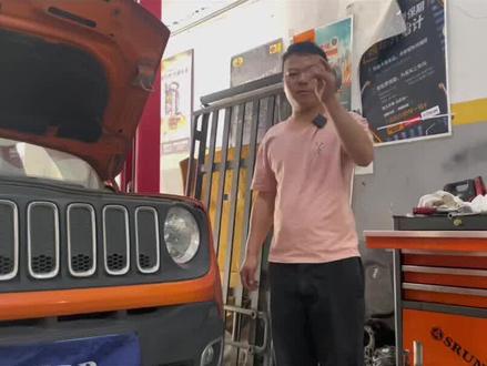 1.4T吉普自由侠,发动机严重油泥,噪音大,抖动,机油灯亮!看我们让它重回青春活力!#机油灯亮 #发动机油泥 #jeep #汽车保养与维修 #每天一个汽车知识