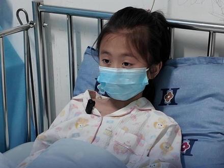 9岁女孩患系统性红斑狼疮,擅自停药后突发抽搐进ICU