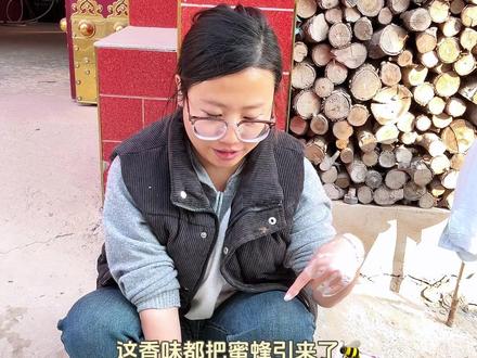 不必追赶日落,不必奔赴远方,暮色里村口的一句寒暄,就足以治愈一整天。#农村烟火气#公仔牌顽渍净洗衣粉#农村生活#不上班#日常vlog