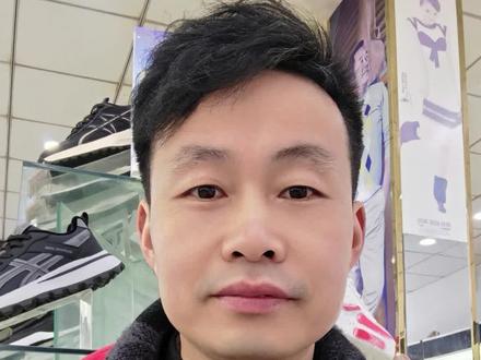 脚后跟挂不住?别再用硅胶贴了!一招根治#买鞋 #选鞋技巧 #掉跟 #干货分享 #生活小妙招