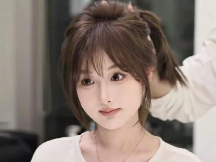 想换啥发型直接试个遍 #阿里千问 #千问我不允许有人忤逆你 #AI生图