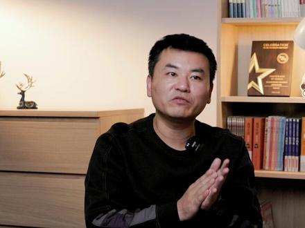 新东方学而思陆续关闭义务教育阶段学科培训业务,在线教育的巨头猿辅导现状如何?给孩子交了学费,他们会不会跑路?#猿辅导 #教培机构 #商业思维 #教育培训