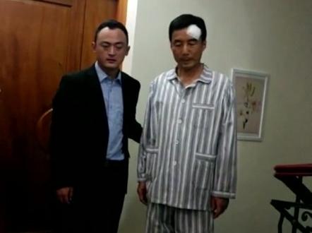 本人和(施京明)老师合作拍戏这次