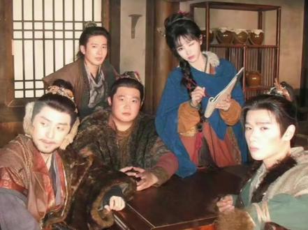 长玉这样的人谁会不喜欢啊! #电视剧 #逐玉 #田曦薇