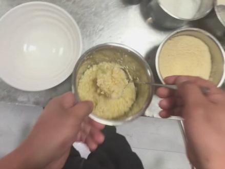 蒜爆鱼 保姆级教学#美食教程 #抖音美食创作者 #蒜爆鱼 #强烈推荐