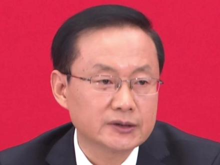 10月15日下午召开了党的二十大预备会议,确定了大会的议程。