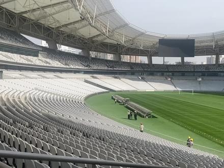 修缮一新的上海八万人体育场