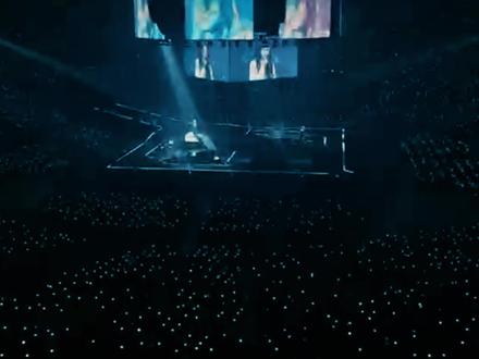 全网最火的歌曲2023年 498a93e40292115e73db47d2bcd19d1b~tplv-dy-resize-origshort-autoq-75:330.jpeg?x-expires=2019157200&x-signature=DxSfyqnwQREgMcIhMGPsIpY%2Fz98%3D&from=3213915784&s=PackSourceEnum_AWEME_DETAIL&se=false&sc=cover&biz_tag=pcweb_cover&l=202312290501267229AF5EBA3BAD388818