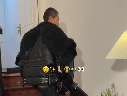 豆包眼里的64岁…原来穿成这样!#hello时尚季 #跟着秀场预制早春穿搭 #我的年味穿搭 #马年就要做新年马甲 #新年马甲趋势