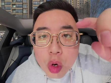 细思极恐:残血版FSD照样吊打一众主机厂 要是满血版的,想必又是一阵腥风血雨
#特斯拉 #新能源汽车 #dou是好车 #选车指南 #车知识分享