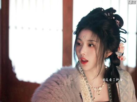 齐旻嫉妒到发疯,看俞浅浅和其他男生说话都会吃醋#邓凯 #孔雪儿 #歌曲房子 #枳冉Stella