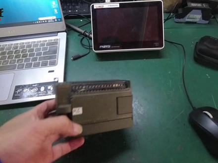 一台被密码缠身,即将面临被抛弃的小东西,阿龙选择对它动了手!