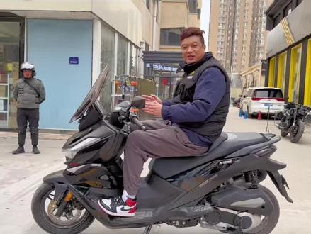 试驾无极SR250GT顺便“吐槽”一下缺点#摩托车#西安摩托车#西安二手摩托车#无极sr250gt#无极机车