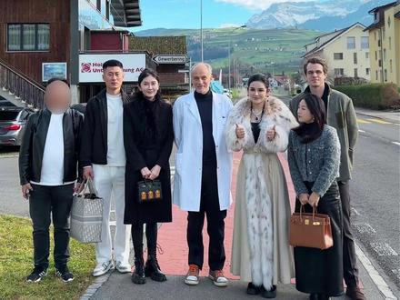 在瑞士谈合作,琪琪替叶子出头捉弄小超,结果我老公的一段话,让我觉得我真的没嫁错人 #记录真实生活 #vlog日常 #情感 #瑞士