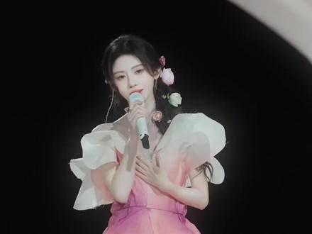 让我们敬请期待吧!#鞠婧祎#哔哩哔哩跨年晚会