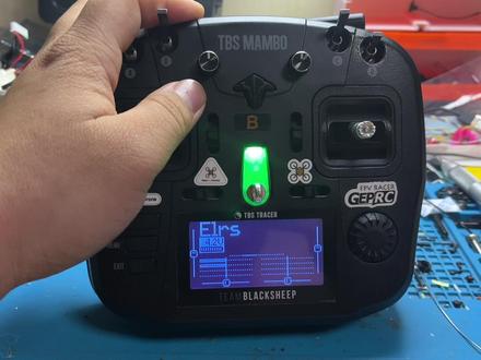 浅谈黑羊mambo加装呼吸灯的思路#穿越机fpv #穿越机 #fpv #黑羊mambo