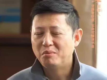 大自然是第一疗愈力~拥抱大树