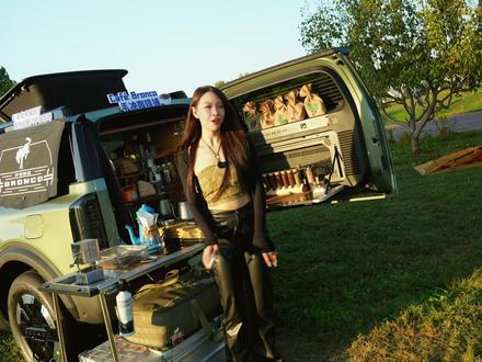 静态体验福特智趣烈马:“户外露营第一车”解锁百变空间场景
#福特智趣烈马