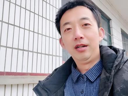 老人存款45万,每月退休金6000元,为什么晚年却落得凄凉落魄?#退休 #民生 #父母 #孝心 #人生价值 #思考人生