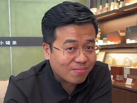 又是在神木潇洒的一天,看老登呲个大牙~
#00后#运营#vlog#老板#老登