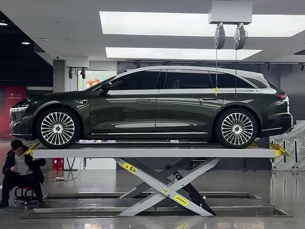 潍坊粉丝的享界s9t已经升级完了,粉丝老铁来提车了一起看看升级的效果#鸿蒙智行 #享界s9 #享界s9t #问界