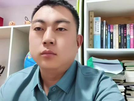 韬定律,摩尔定律,那个更有优势,降低芯片的散热和能耗才是侧重选择的方向。#科技#经济#遥遥领先#芯片#韬定律