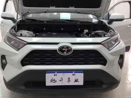 您要的不仅仅是胎压,更是安全感#荣放 #威兰达 #凯美瑞 #胎压监测 有了胎压监测数值,行车安全到家,保驾护航