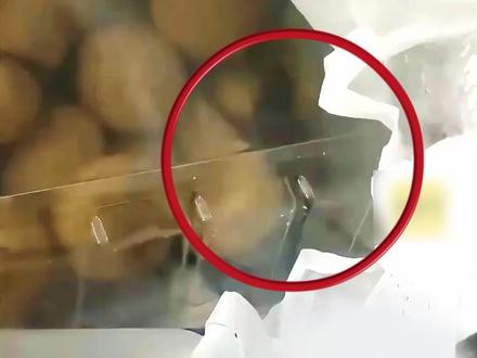 网友称在山姆买的麻薯盒里有活老鼠 “打开那一刻 吓得魂飞魄散” 涉事门店:高度重视 已安排专人处理 #山姆 #食品安全