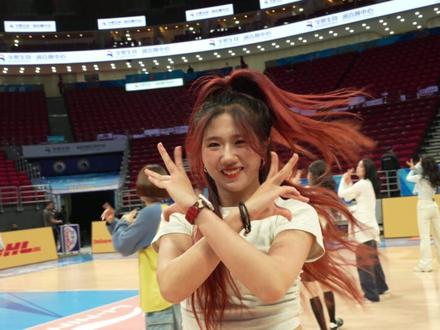 继续赢!!! 乃万和岳岳好可爱!