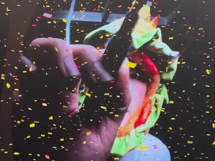 镜头签+飞吻😭#热门 #演唱会 #黄子弘凡 #黄子弘凡长沙演唱会 #现场live