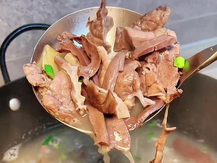 天冷喝上一碗心肺汤暖心又暖肺 #当季新菜品挑战赛#做美食#滋补汤#美食制作分享 #家常菜