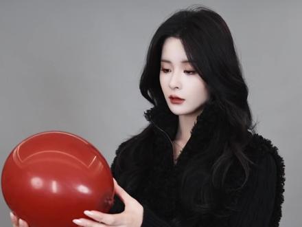 遗憾错过线下相聚,但线上惊喜已就位!期待「当红派对」🎉#2025红果年度大赏 #当红派对官宣#孟娜