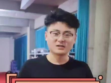 豪沃T7/ T7H透镜大灯总成#货车大灯 #豪沃th7 #豪沃t7h #豪沃T7大灯总成