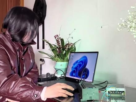 Win11直装西门子S7-200成功,学PLC三条建议 上次我安装西门子S7-200 PLC编程软件把电脑糸统搞崩了,系统重装后都说要在Win11上先装虚拟机再装PLC,我不会装虚拟机,就直接安装,成功了,也能通信。给想学PLC的你3条建议:①利用身边PLC学,②边学边实践③可先线上系统看一遍相关PLC教程会事半功倍,@朋 感谢您的帮助和指导#PLC学习 #70后陌雪