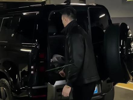 兄弟们今年过年知道该怎么穿了吧#羽绒皮衣