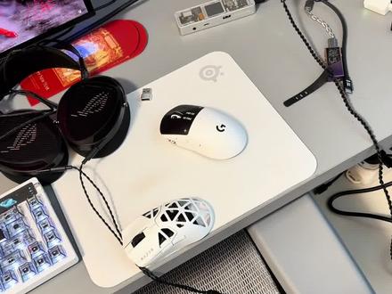 鼠标的功能…有必要搞那么多么?模具,手感、稳定简单一些更好吧。#罗技 #gpw5 #三角洲行动 #鼠标 #游戏