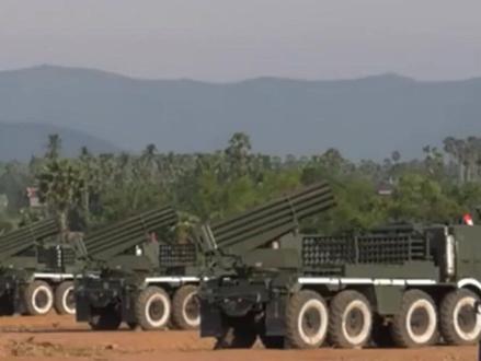 泰军一炮带走柬埔寨副司令,三军发动猛攻,不把洪森打服不罢休#军事爱好者 #军事科普 #国际局势 #军事迷 #军迷发烧友