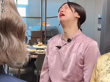 爱情里谁没有病#紫薯精#香蕉精#周小闹#爱情@周小闹 #dou上热门@DOU+上热门 @DOU+小助手